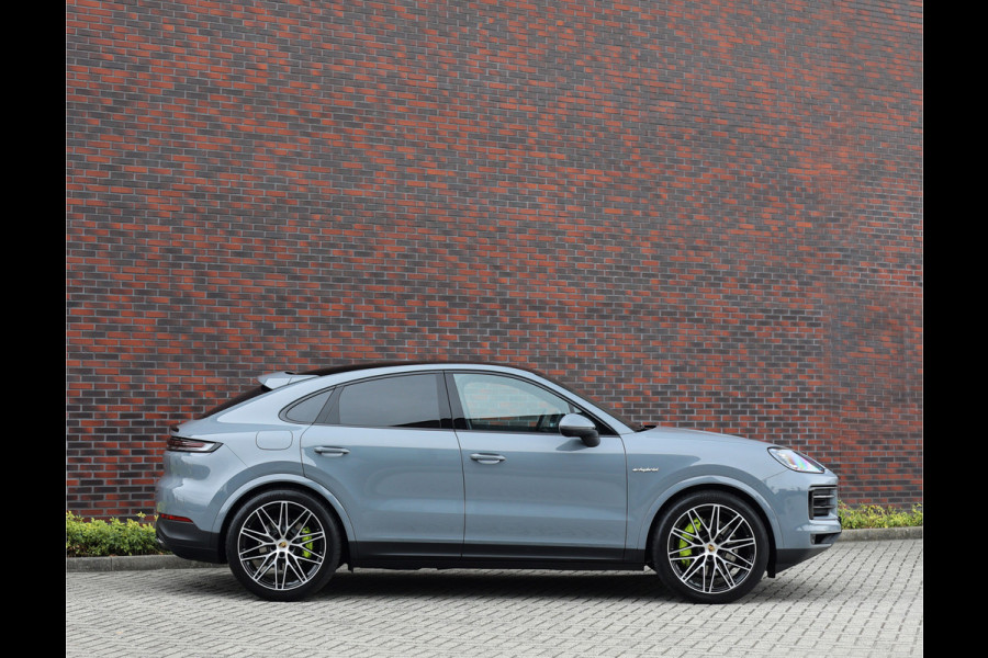 Porsche Cayenne Coupé E-Hybrid *Pano*360*Matrix*Sport Chrono*Artic Grey