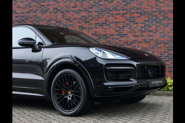 Porsche Cayenne Coupé 3.0 E-Hybrid *Pano*Chrono*BOSE*Trekhaak