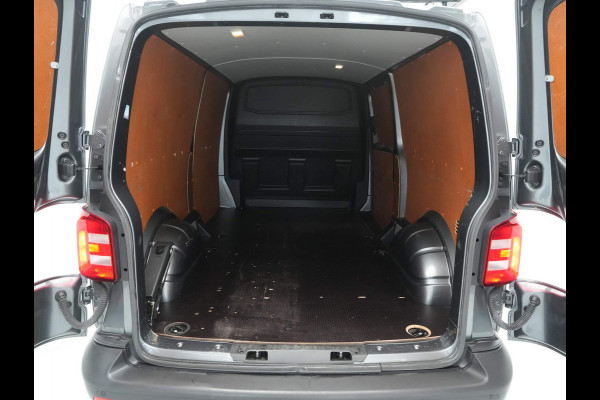 Volkswagen Transporter 2.0 TDI 100pk L2H1 Airco Armsteun Vloerplaat