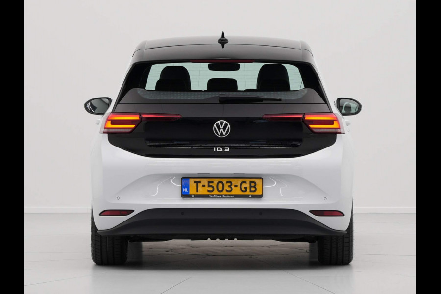 Volkswagen ID.3 Pure 150pk 45 kWh (Ex 2.000 Subsidie) Navigatie Stuurverwarming Clima Led 124