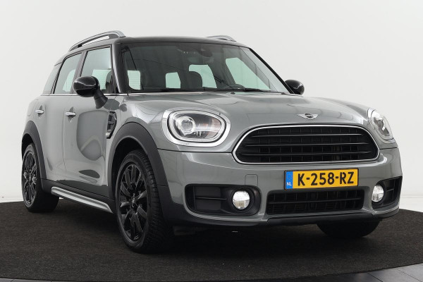 MINI Countryman 1.5 Cooper Chili | Stoelverwarming | PDC | Navigatie | Half leder | Full LED | Keyless | Bluetooth | Climate control | Cruise control