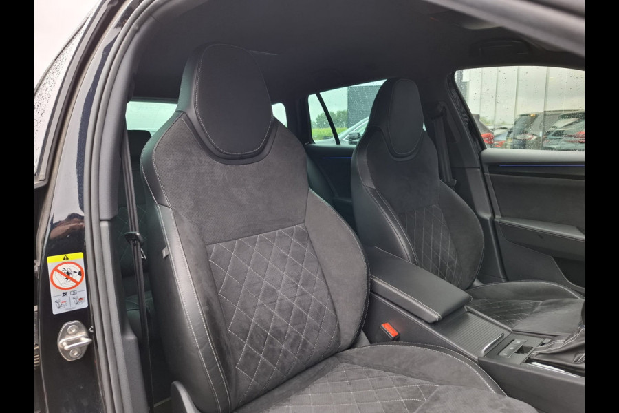 Škoda Superb Combi 1.4 TSI iV Sportline Business Plug in Hybrid PHEV | Lederen Alcantara Sportstoelen Memory | Adaptive Cruise | Crystal LED | Apple Carplay | Navigatie |