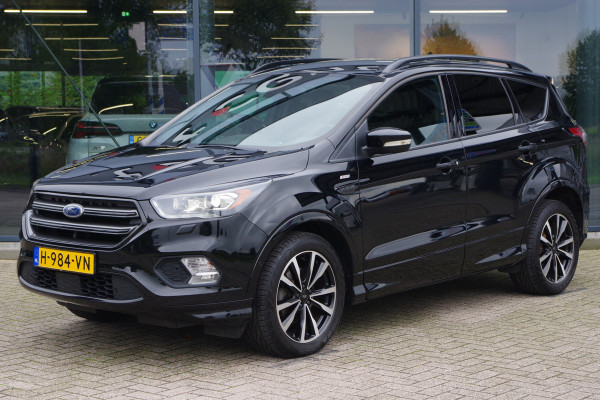 Ford Kuga 1.5 EcoBoost 120 PK ST Line, Winterpakket, Leder-Alcantara, Keyless, Carplay, Camera