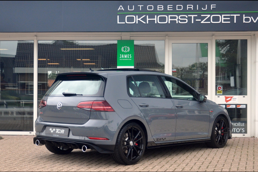 Volkswagen Golf 2.0 TSI GTI TCR | Panoramadak | Virtual Cockpit | Zeer nette staat!