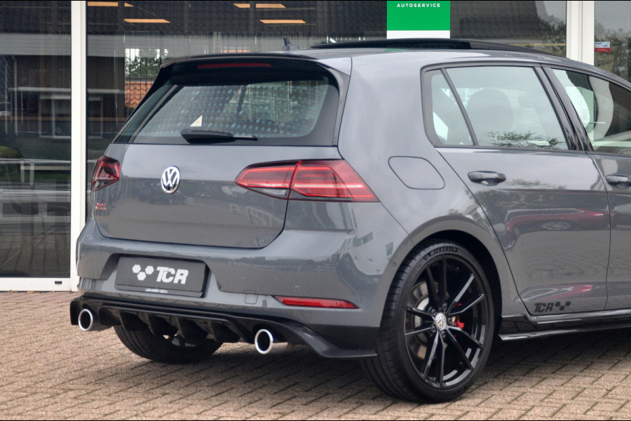 Volkswagen Golf 2.0 TSI GTI TCR | Panoramadak | Virtual Cockpit | Zeer nette staat!