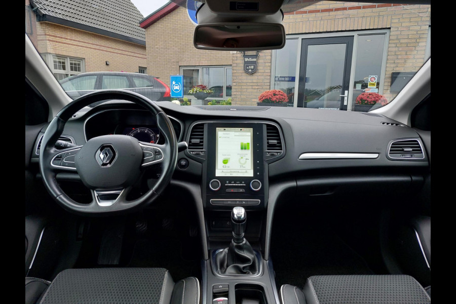 Renault MEGANE Estate 1.3 TCe Bose | Panodak | Leder | 1e eigenaar | NAP