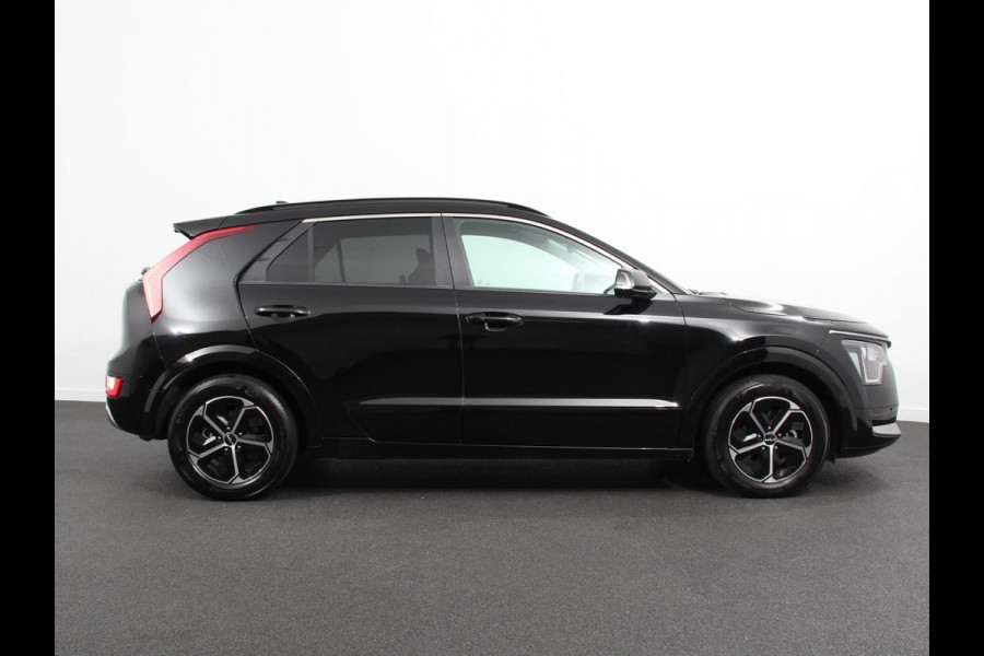 Kia Niro 1.6 GDi PHEV 182pk Automaat DynamicLine Edition | Navigatie | Apple Carplay/Android Auto | Adaptive Cruise Control | Parkeersensoren | Camera | Stoel-en stuurwielverwarming | Virtual Cockpit | Full LED