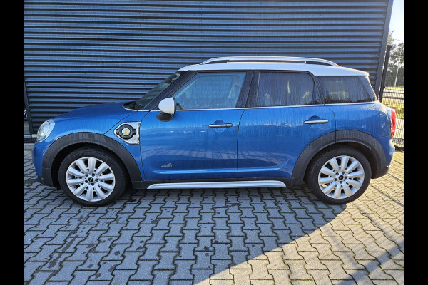 MINI Countryman 2.0 Cooper S E ALL4 Chili Plug In Hybrid PHEV | Panodak | Lederen Sportstoelen Verwarmd | Apple Carplay | Keyless | Sfeerverlichting | Navi | DAB |