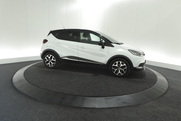 Renault Captur TCe 120 EDC Bose | Trekhaak | Camera | Navigatie | Stoelverwarming