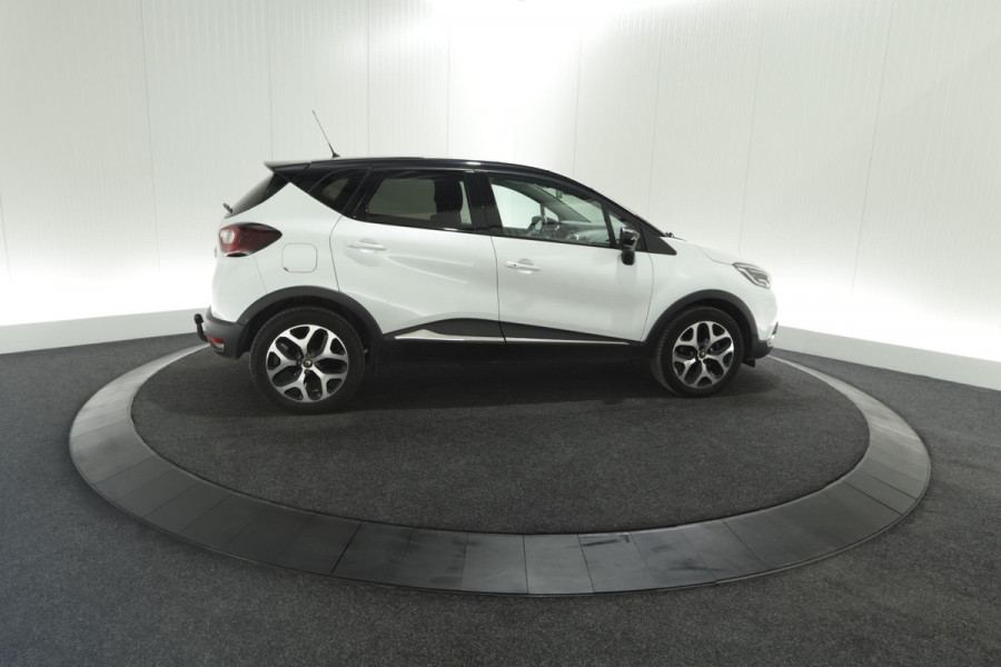 Renault Captur TCe 120 EDC Bose | Trekhaak | Camera | Navigatie | Stoelverwarming