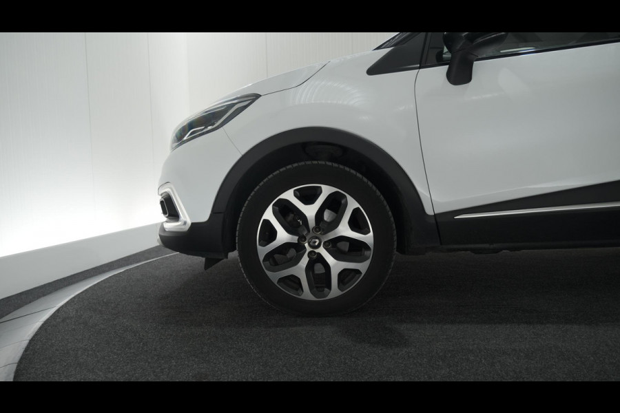 Renault Captur TCe 120 EDC Bose | Trekhaak | Camera | Navigatie | Stoelverwarming