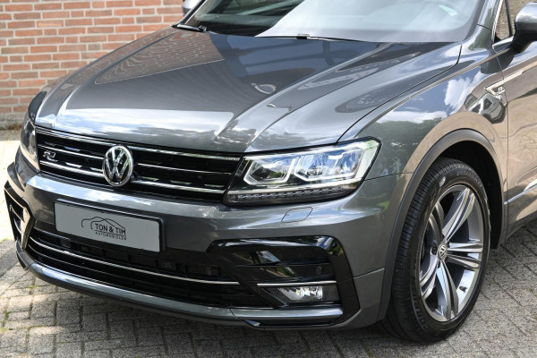 Volkswagen Tiguan 2.0 TSI 4Motion 2x R-LINE PANO Trekhaak Virtual '17