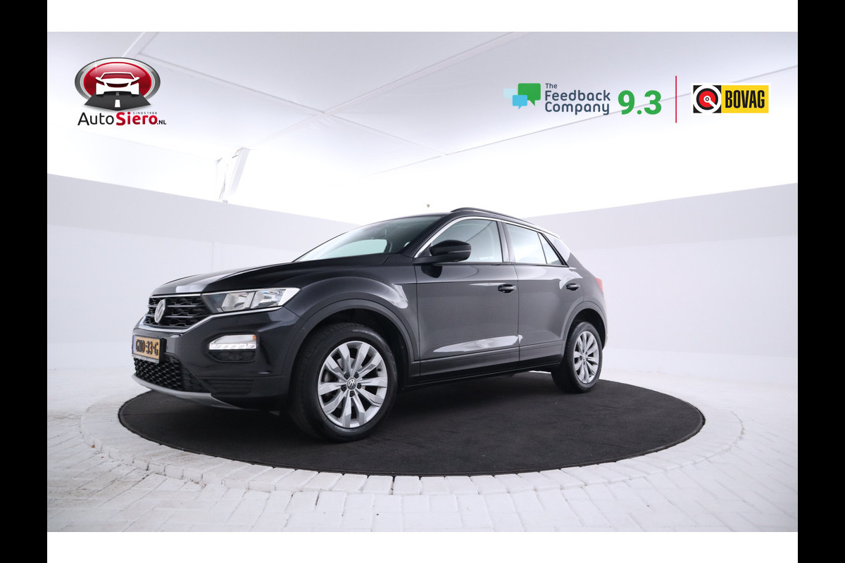 Volkswagen T-Roc 1.0 TSI Style Camera, Navigatie, Apple Carplay, Climate,