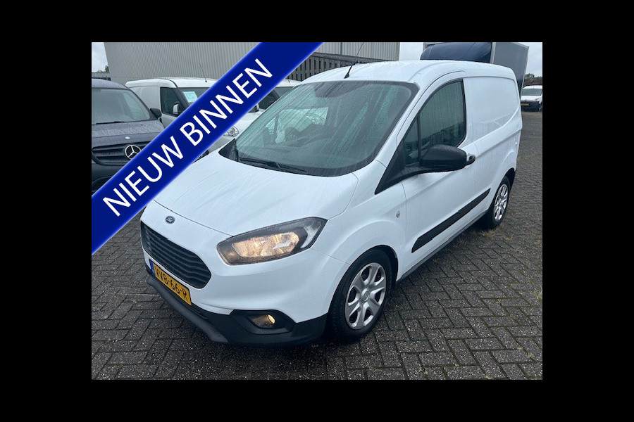 Ford Transit Courier 1.5 TDCI Ambiente Start&Stop AIRCO I APPLE CARPLAY I NAVIGATIE I COMPLETE ONDERHOUDSHISTORIE