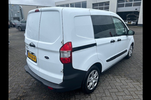 Ford Transit Courier 1.5 TDCI Ambiente Start&Stop AIRCO I APPLE CARPLAY I NAVIGATIE I COMPLETE ONDERHOUDSHISTORIE