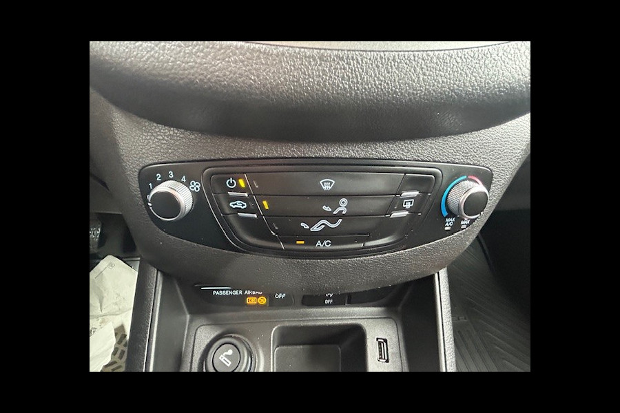 Ford Transit Courier 1.5 TDCI Ambiente Start&Stop AIRCO I APPLE CARPLAY I NAVIGATIE I COMPLETE ONDERHOUDSHISTORIE