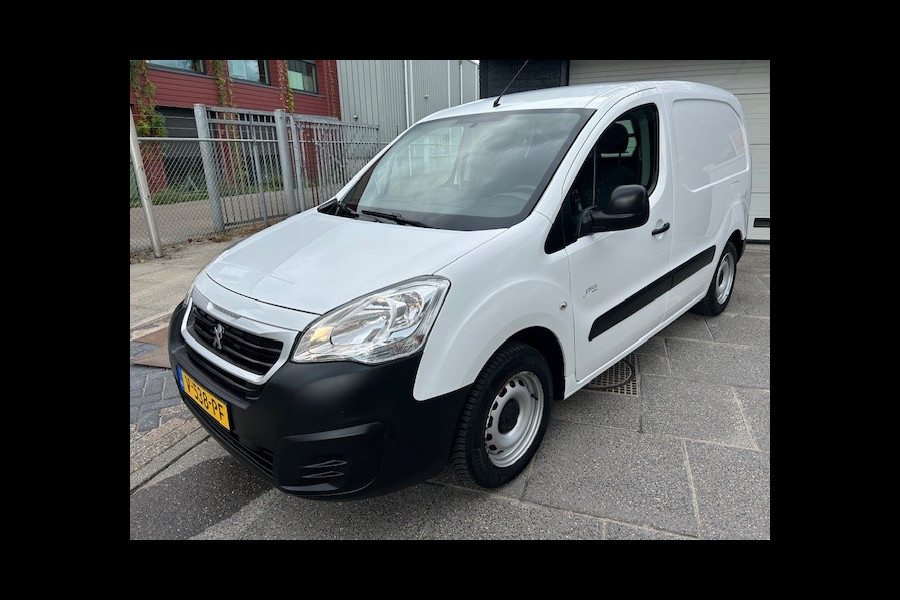 Peugeot Partner 120 1.6 BlueHDi 100 L1 Premium S&S AIRCO I TREKHAAK I 3-ZITS I ZEER NETJES