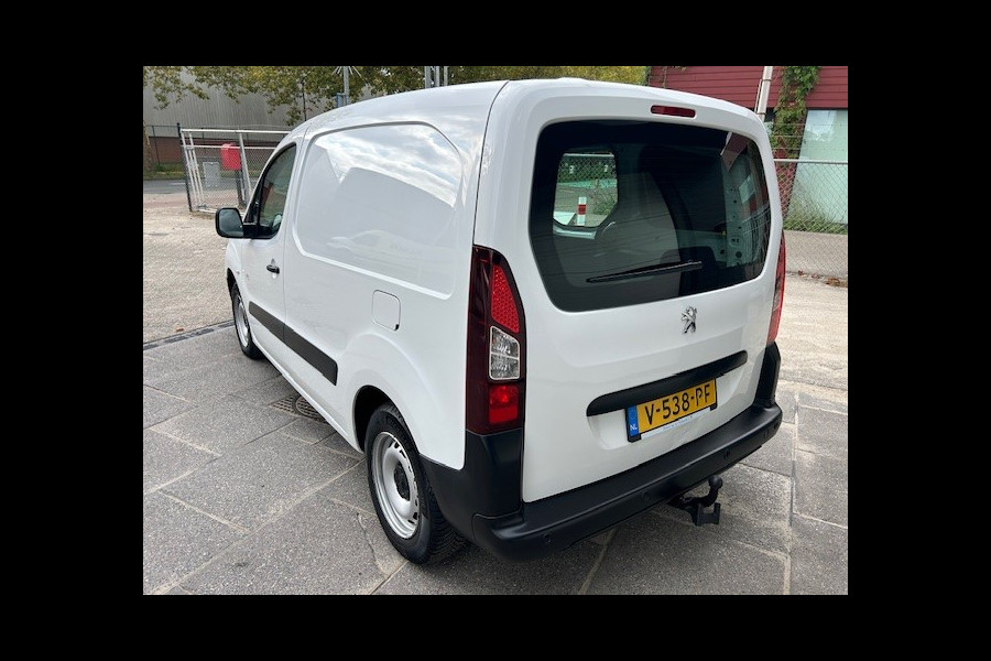 Peugeot Partner 120 1.6 BlueHDi 100 L1 Premium S&S AIRCO I TREKHAAK I 3-ZITS I ZEER NETJES