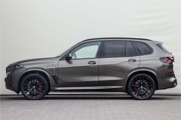 BMW X5 xDrive50e M-Sport Pro, Pano, Innovation, Manhattan Grey, 2024