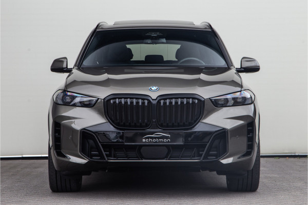 BMW X5 xDrive50e M-Sport Pro, Pano, Innovation, Manhattan Grey, 2024