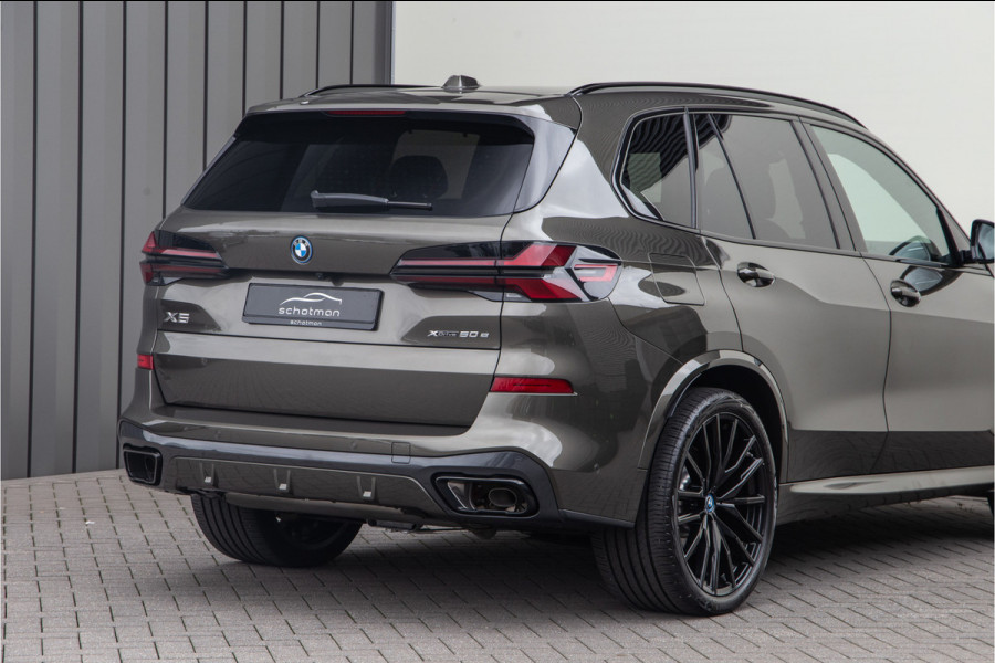 BMW X5 xDrive50e M-Sport Pro, Pano, Innovation, Manhattan Grey, 2024