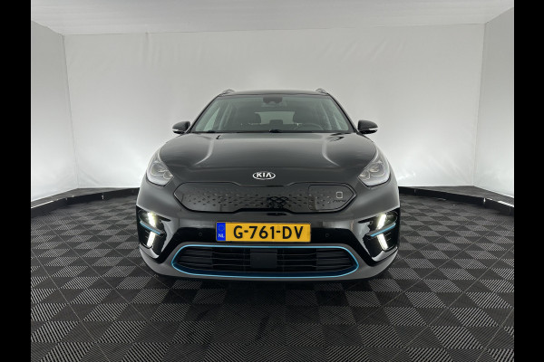 Kia e-Niro ExecutiveLine 64 kWh (INCL-BTW) Aut. *FULL-LEATHER | JBL-AUDIO | FULL-LED | NAVI-FULLMAP | DAB | ADAPT.CRUISE | CAMERA | MEMORY-PACK | LANE-ASSIST | KEYLESS | DIGI-COCKPIT | SHIFT-PADDLES | COMFORT-SEATS | 17"ALU