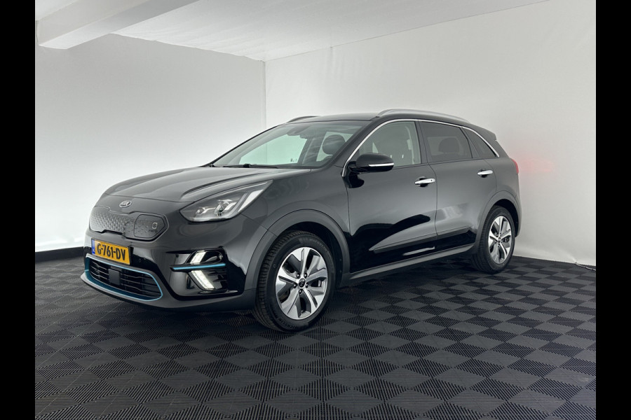 Kia e-Niro ExecutiveLine 64 kWh (INCL-BTW) Aut. *FULL-LEATHER | JBL-AUDIO | FULL-LED | NAVI-FULLMAP | DAB | ADAPT.CRUISE | CAMERA | MEMORY-PACK | LANE-ASSIST | KEYLESS | DIGI-COCKPIT | SHIFT-PADDLES | COMFORT-SEATS | 17"ALU