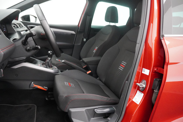 Seat Arona BWJ 2019 | 1.5 TSI 150 PK EVO FR BuS Intense | VIR COCKPIT | CLIMA | CARPLAY | NAVI | FULL LED |