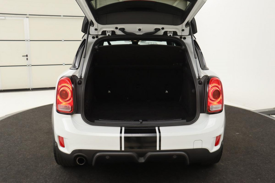 MINI Countryman 1.5 John Cooper Works Chili | Panoramadak | Head-up | Park Assist | Navigatie | Keyless | Half leder | Full LED | Bluetooth