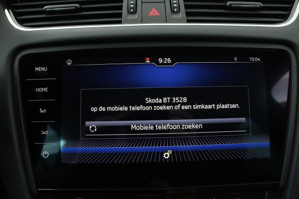 Škoda Octavia 1.5 TSI Edition Plus | Leder | Stoelverwarming | Park Assist | Carplay | Full LED | Keyless | Navigatie | DAB+