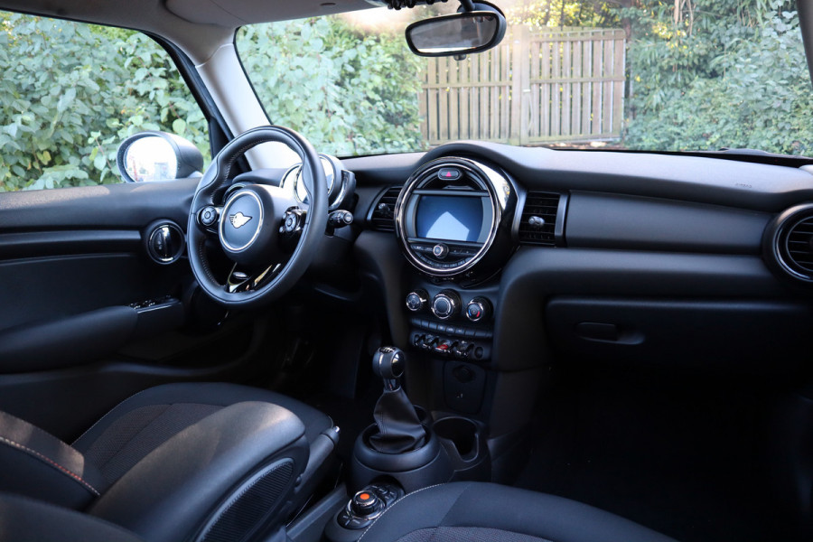 MINI Mini 1.5 One Business Edition | 5drs. | Navi | Carplay |