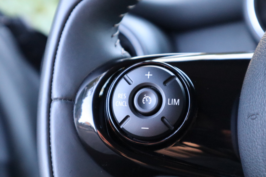 MINI Mini 1.5 One Business Edition | 5drs. | Navi | Carplay |