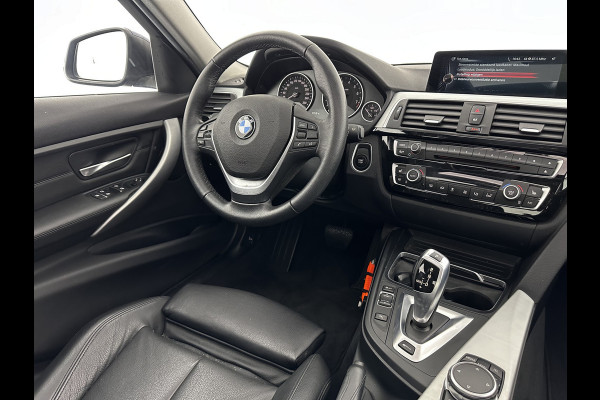 BMW 3-serie 330e Centennial High Executive Aut. *PANO | FULL-LED | DAKOTA-FULL-LEATHER | MEMORY-PACK | NAVI-FULLMAP | ECC | PDC | CRUISE | SPORT-SEATS | 17''ALU*