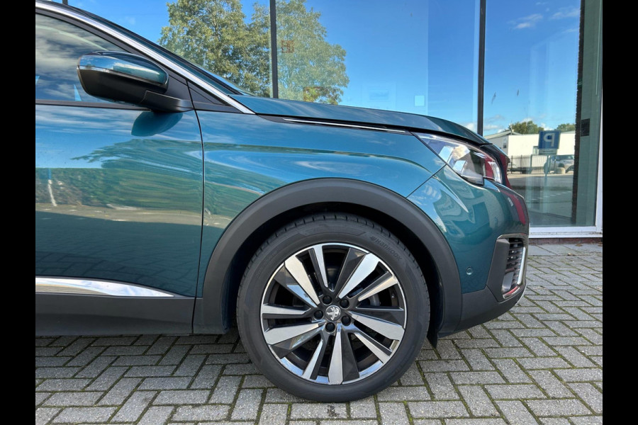 Peugeot 5008 1.2 PureTech Allure Premium - Navi - Trekhaak - Parkeerhulp - Org.NL-NAP