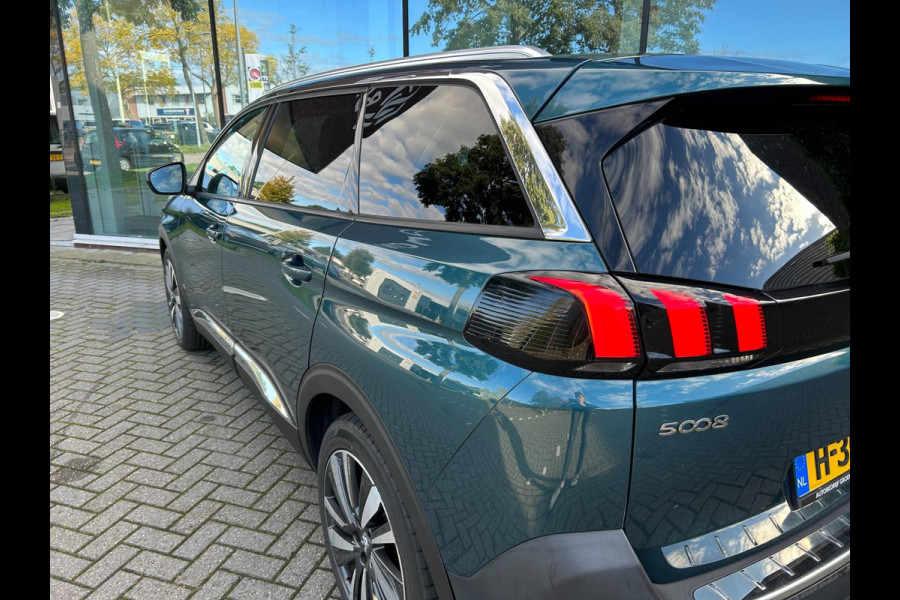 Peugeot 5008 1.2 PureTech Allure Premium - Navi - Trekhaak - Parkeerhulp - Org.NL-NAP