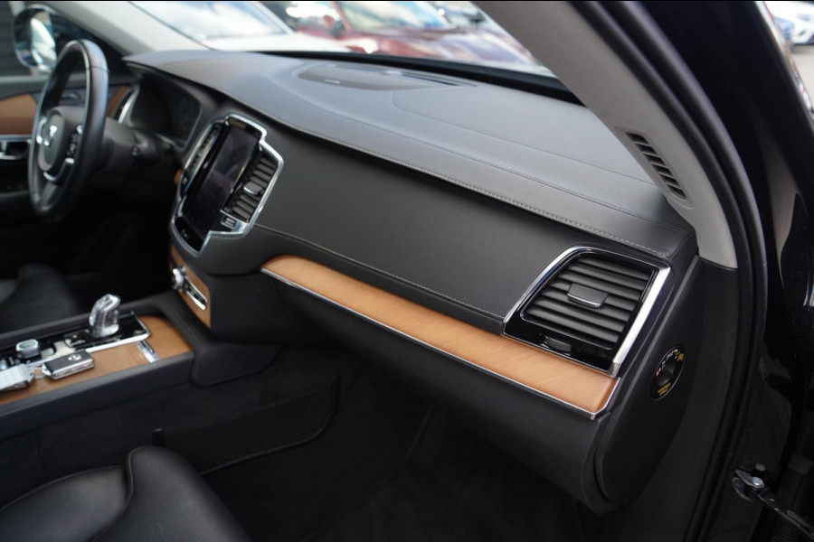 Volvo XC90 2.0 T8 Twin Engine AWD Inscription | Panorama | Trekhaak | Camera | Luxe Leder | Harman/Kardon sound system | LED | NAP