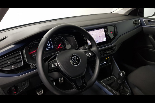 Volkswagen Polo 1.0 TSI United | Navigatie | Apple Carplay/Android Auto | Climate Control | DAB | Extra getint glas | LMV