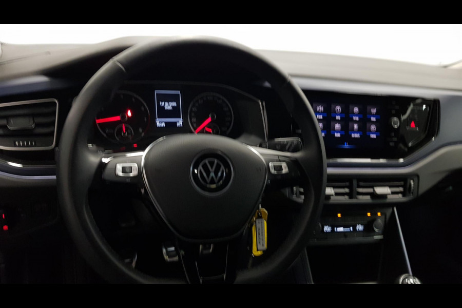 Volkswagen Polo 1.0 TSI United | Navigatie | Apple Carplay/Android Auto | Climate Control | DAB | Extra getint glas | LMV