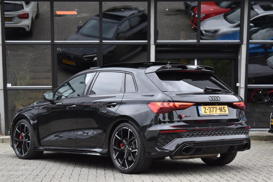 Audi RS3 Sportback 2.5 TFSI quattro Pano Lane B&O Camera