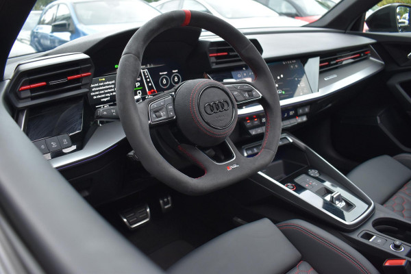 Audi RS3 Sportback 2.5 TFSI quattro Pano Lane B&O Camera