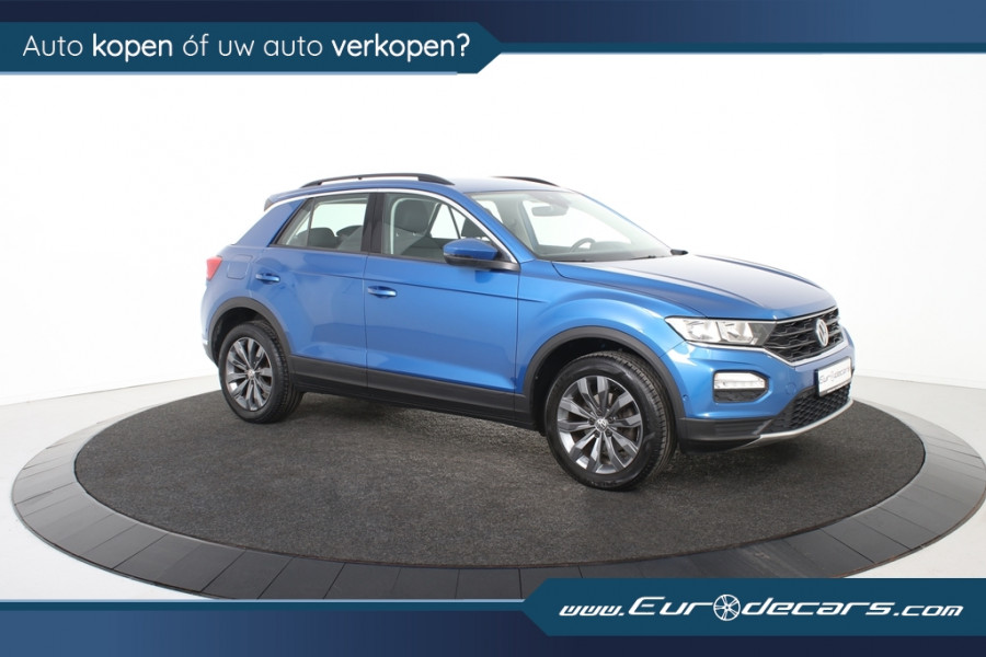 Volkswagen T-Roc 1.0 TSI Style *Navigatie*Trekhaak*Park assist*