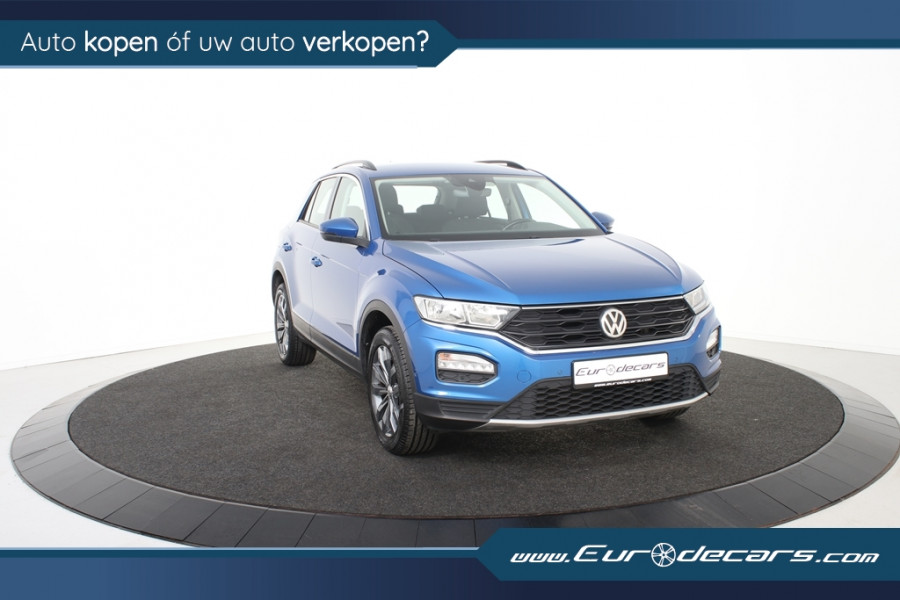 Volkswagen T-Roc 1.0 TSI Style *Navigatie*Trekhaak*Park assist*