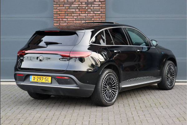 Mercedes-Benz EQC 400 4MATIC AMG Line 80 kWh | ex BTW € 47.500,- | Schuifdak | Surround Camera | Keyless Go | Trekhaak | Stoelverwarming V+A | Advanced Sound System | Luchtkwaliteitspakket |