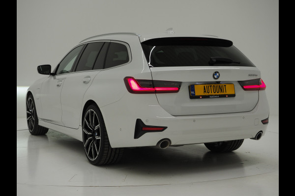 BMW 3 Serie Touring 320e High Executive | HiFi Audio | Camera | Carplay | Trekhaak