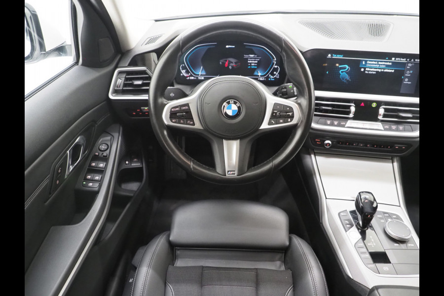 BMW 3 Serie Touring 320e High Executive | HiFi Audio | Camera | Carplay | Trekhaak