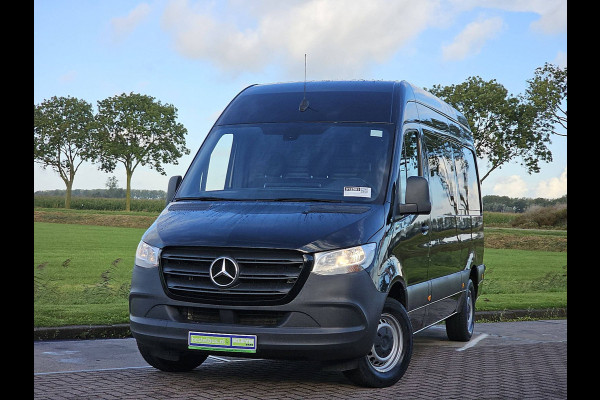 Mercedes-Benz Sprinter 317 1.9 CDI L2H2 Airco, Mbux, Camera, 270-gr Deuren, Euro6, 170 PK!