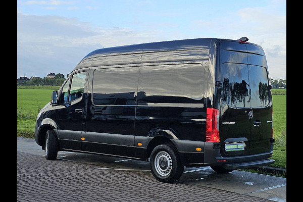 Mercedes-Benz Sprinter 317 1.9 CDI L2H2 Airco, Mbux, Camera, 270-gr Deuren, Euro6, 170 PK!