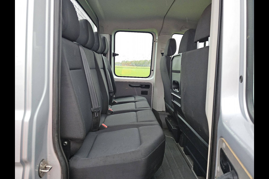 Volkswagen Crafter 30 2.0 TDI L3H2 Open Laadbak, 3.5t Trekhaak, LED, Dubbele Cabine, Navi, Airco, Euro6!