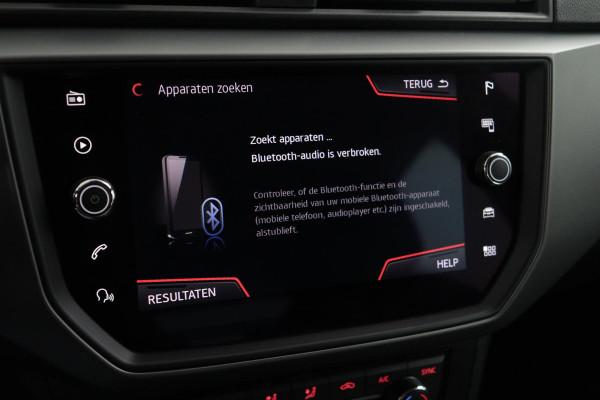 Seat Ibiza 1.0 TSI Style Sport (VIRTUAL COCKPIT, CARPLAY, NAVIGATIE, PARKEERSENSOREN, 1e EIGENAAR, GOED ONDERHOUDEN)