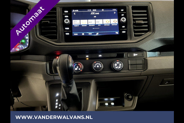 Volkswagen Crafter 2.0 TDI 141pk Automaat L3H2 L2H1 Euro6 Airco | 2x Zijdeur | Camera | Navigatie Apple Carplay, Android Auto, Cruisecontrol, Bijrijdersbank, 3000kg trekvermogen